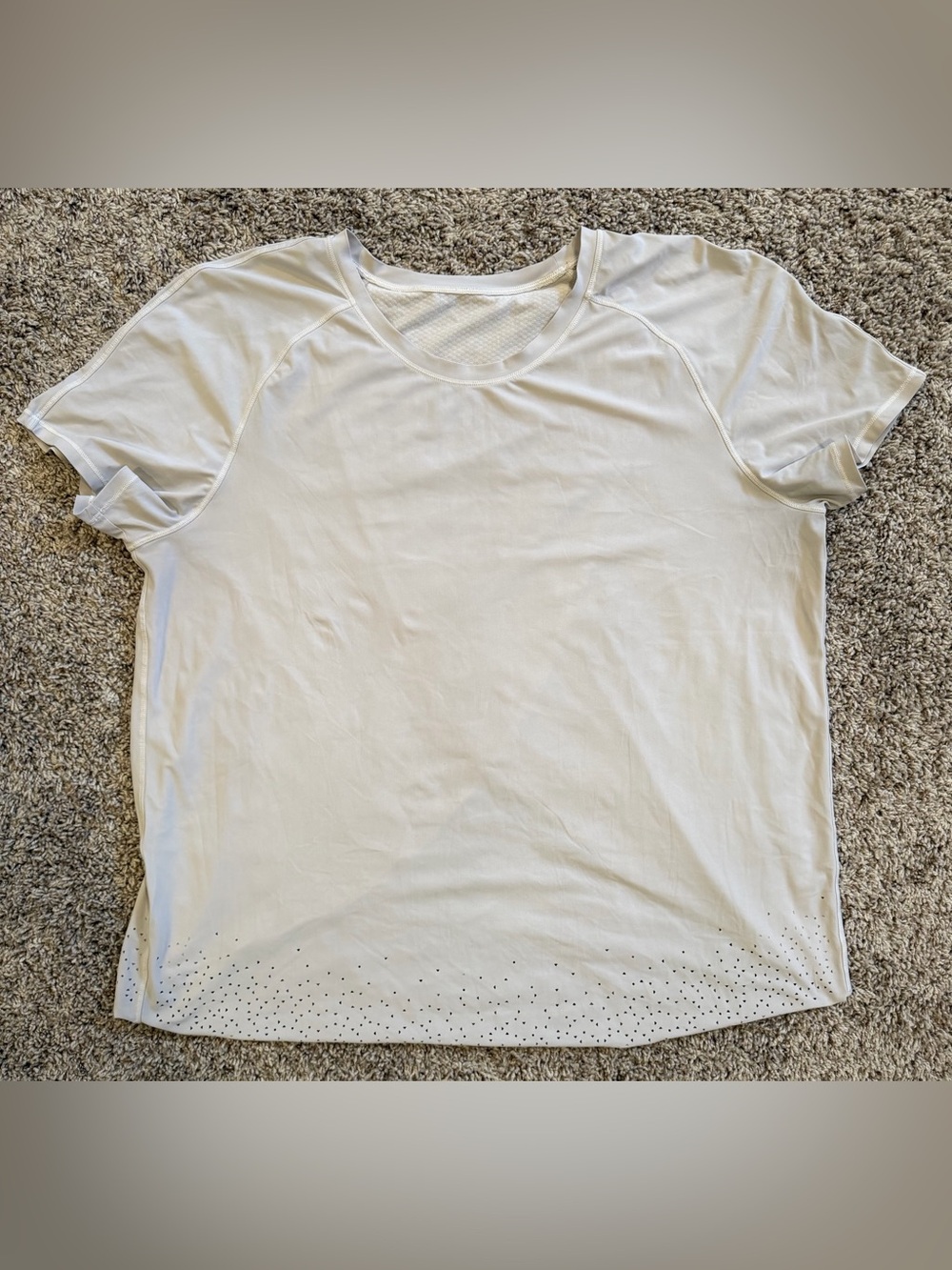 Lululemon Quick Pace Short Sleeve Tee White Size 12 Laser Cut Ventilated Running